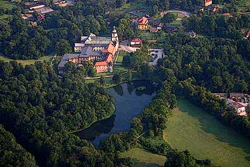 Koło łowieckie Ostoja - pałac Pocysterski Zespół Klasztorno-Pałacowy w Rudach